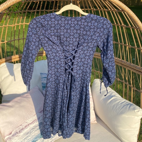 Spring dress - Picture 2 of 5